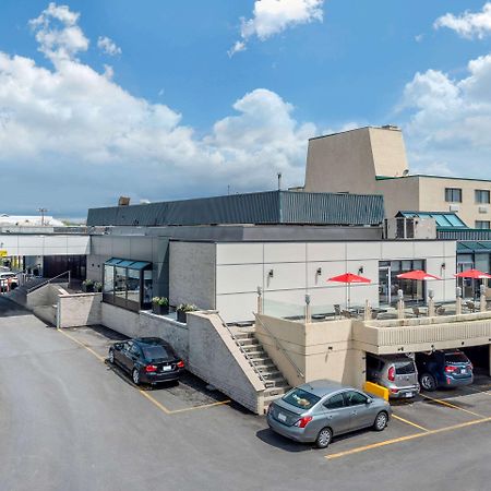 Quality Hotel Dorval Aeroport Exterior photo